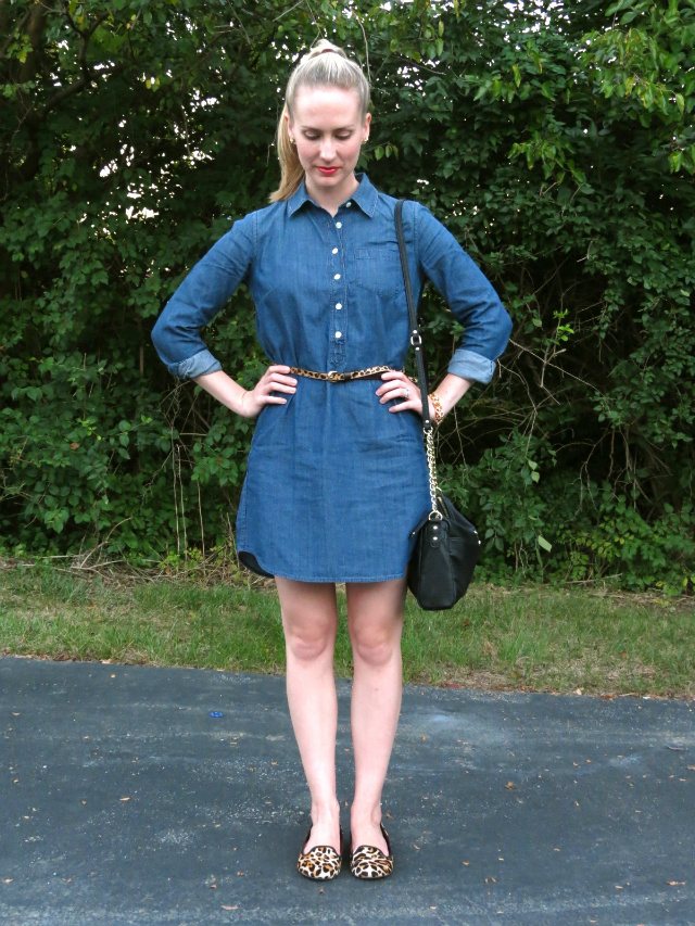 j crew chambray dress, madewell leopard belt, cole haan leopard loafers, c wonder bracelet, indianapolis style blog